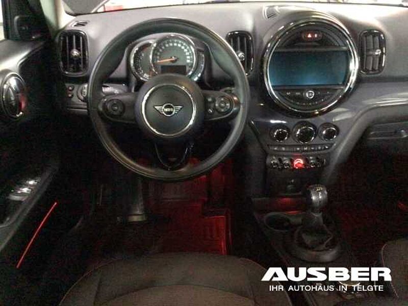 MINI One Countryman EU6d-T Pepper Park-Assist. Sitzheiz. Navi Harman-Kardon