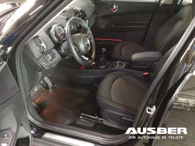 MINI One Countryman EU6d-T Pepper Park-Assist. Sitzheiz. Navi Harman-Kardon