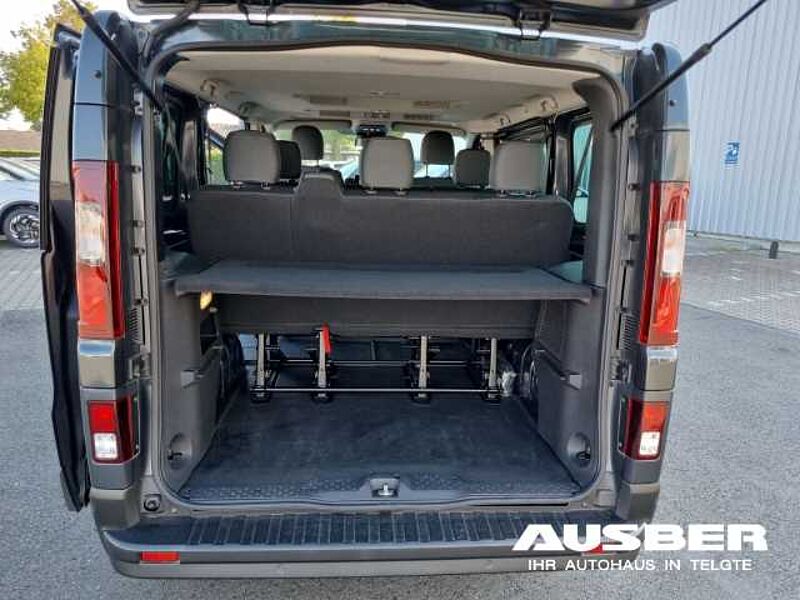 Nissan Primastar Kombi L1H1 2,8t TEKNA DCT Sitzschienenverl. Heckkl. 2Schiebet. Designpaket Winter