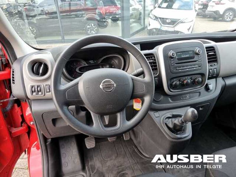 Nissan NV300 Kastenwagen L1H1 2,7t AHK abnehmb. 2,0to LRB-Holz Innenverkl. halbhoch Ganzjahre