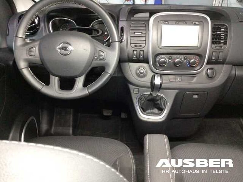 Nissan NV300 Kombi L1H1 PREMIUM 9-Sitzer mit Rampe!